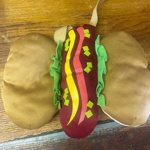 Extra Small dog or cat hotdog and bun fun halloween costume 
Velcro closures